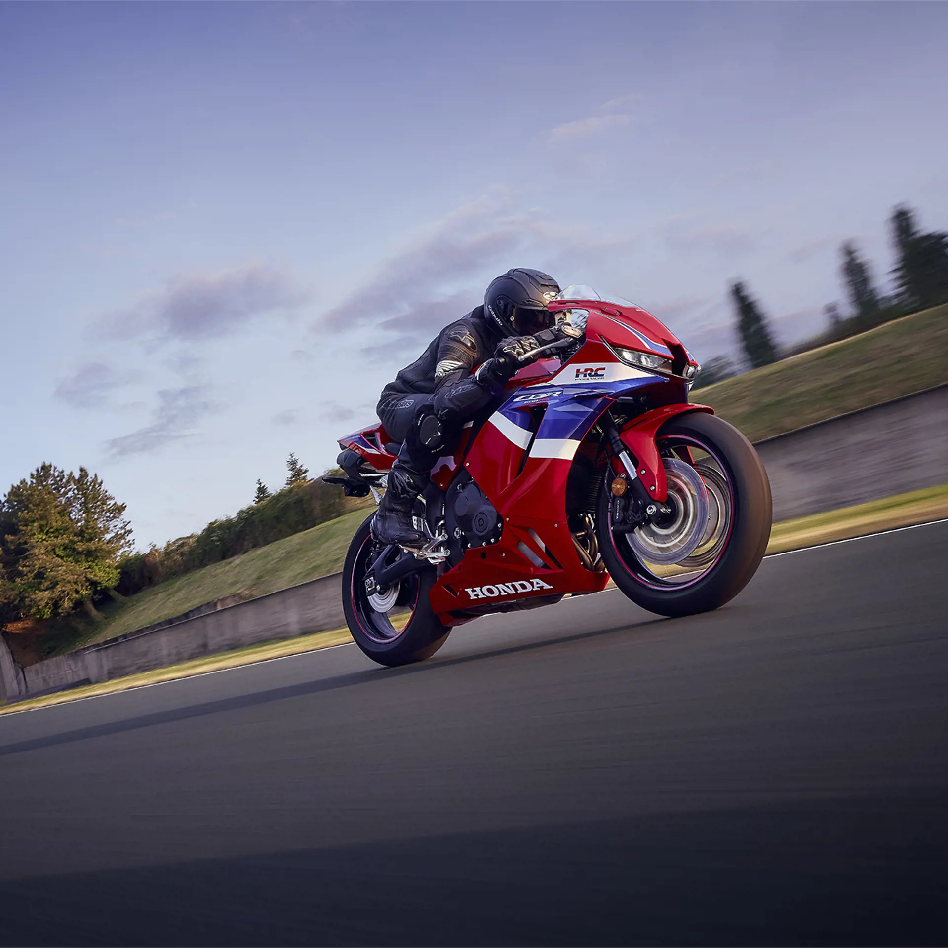 24YM CBR600RR LOCATION 9471